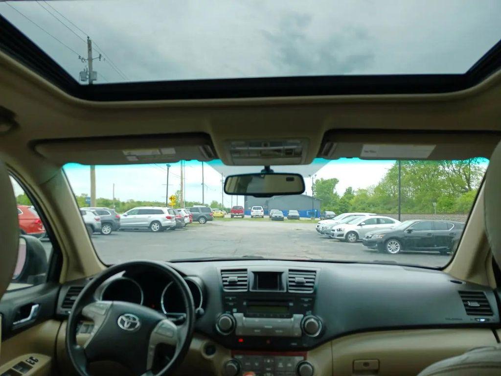 used 2008 Toyota Highlander car, priced at $7,809