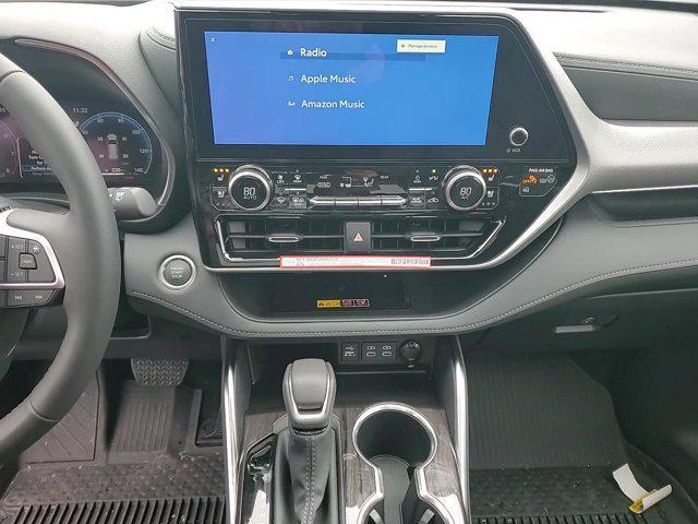 new 2025 Toyota Highlander car, priced at $53,407