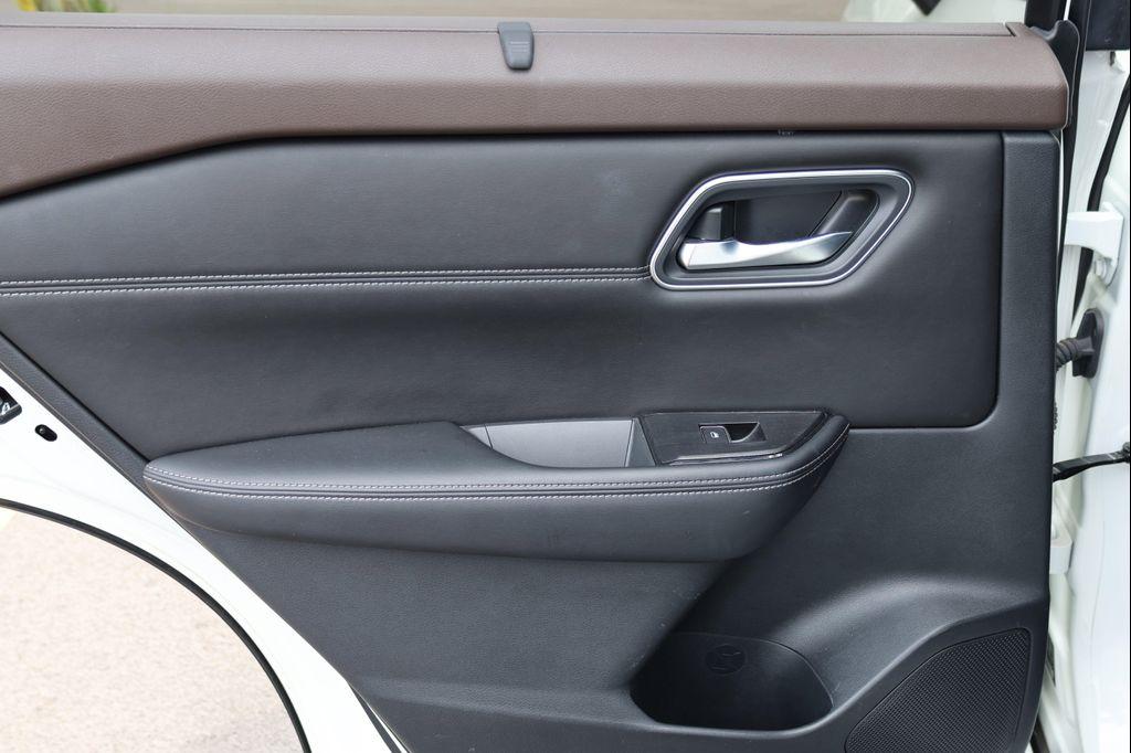 used 2021 Nissan Rogue car, priced at $24,367