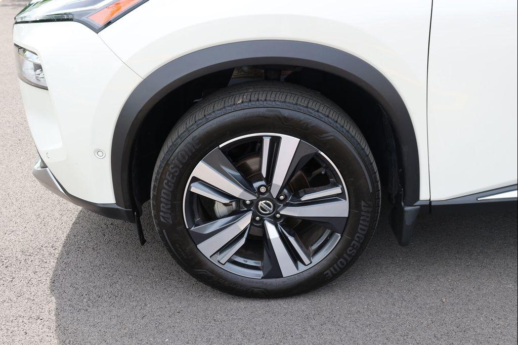 used 2021 Nissan Rogue car, priced at $22,367