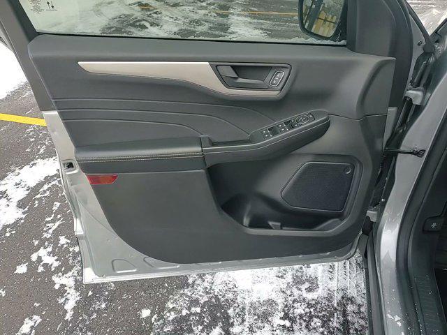 used 2022 Ford Escape car, priced at $15,990