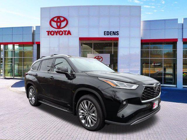 new 2026 Toyota Highlander Hybrid car, priced at $58,615