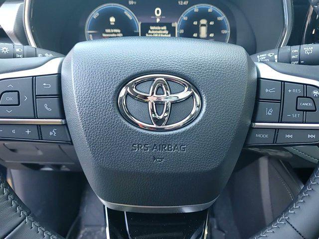 new 2026 Toyota Highlander Hybrid car, priced at $58,606