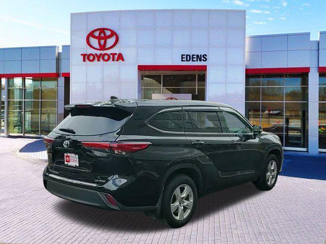 used 2023 Toyota Highlander car, priced at $32,990