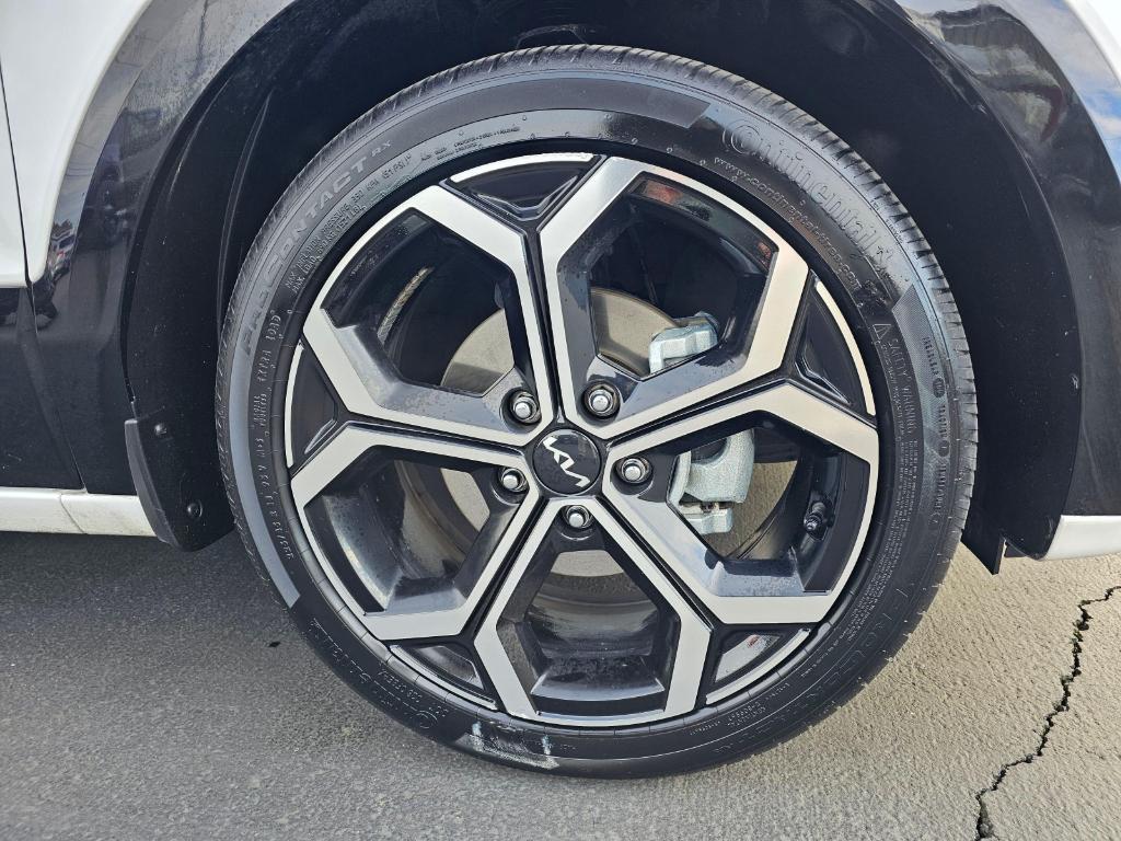 used 2023 Kia Niro car, priced at $23,885