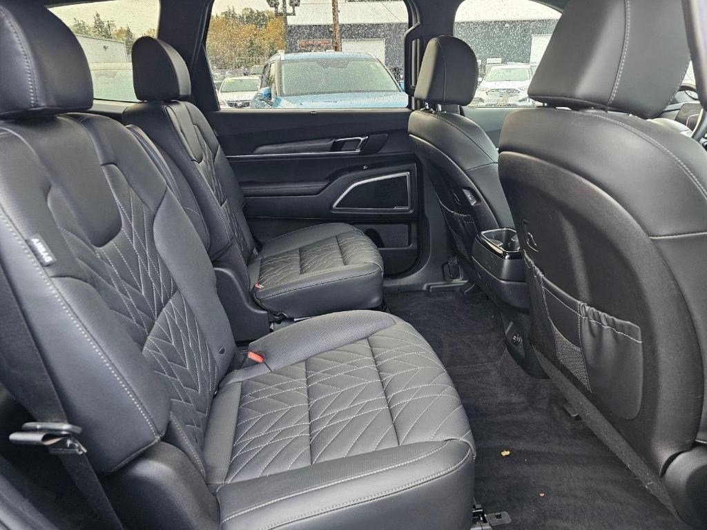 used 2024 Kia Telluride car, priced at $35,618