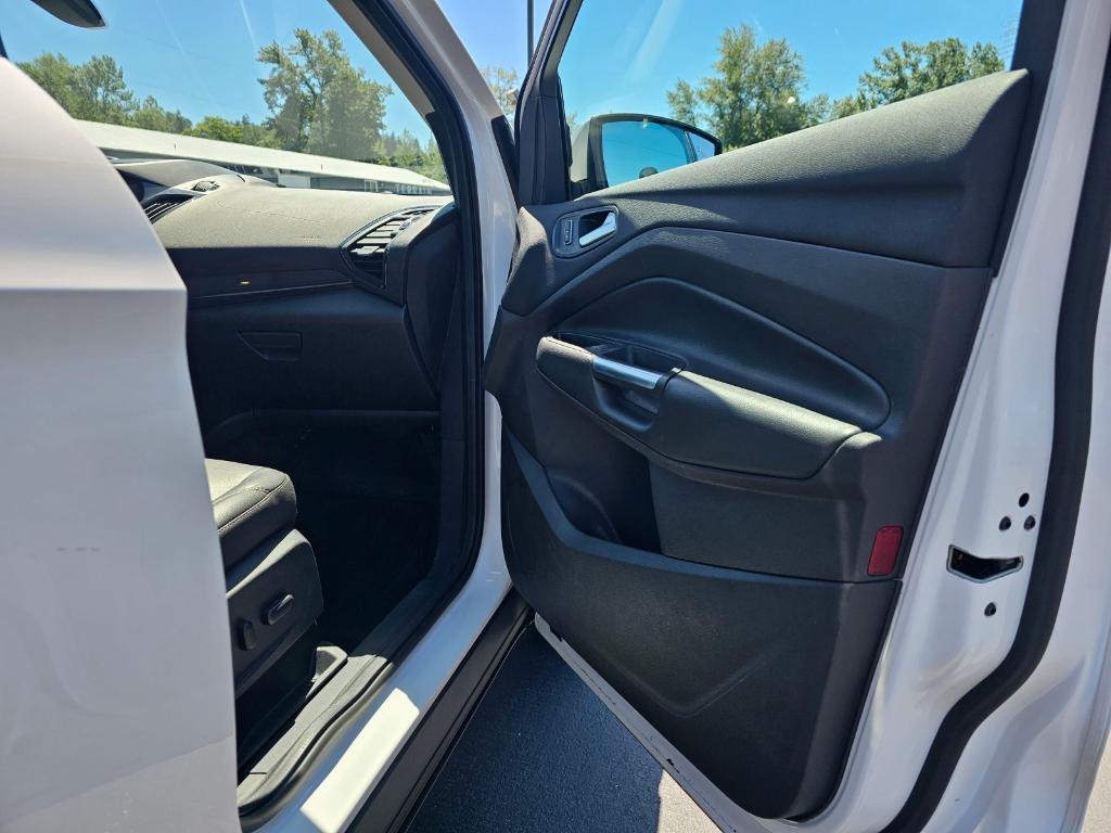 used 2015 Ford Escape car, priced at $9,188