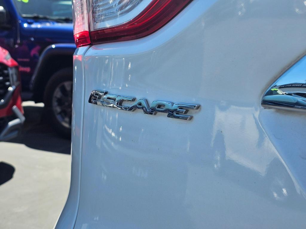 used 2015 Ford Escape car, priced at $9,188