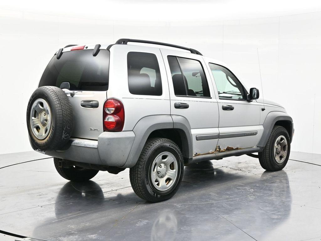 used 2005 Jeep Liberty car, priced at $3,900
