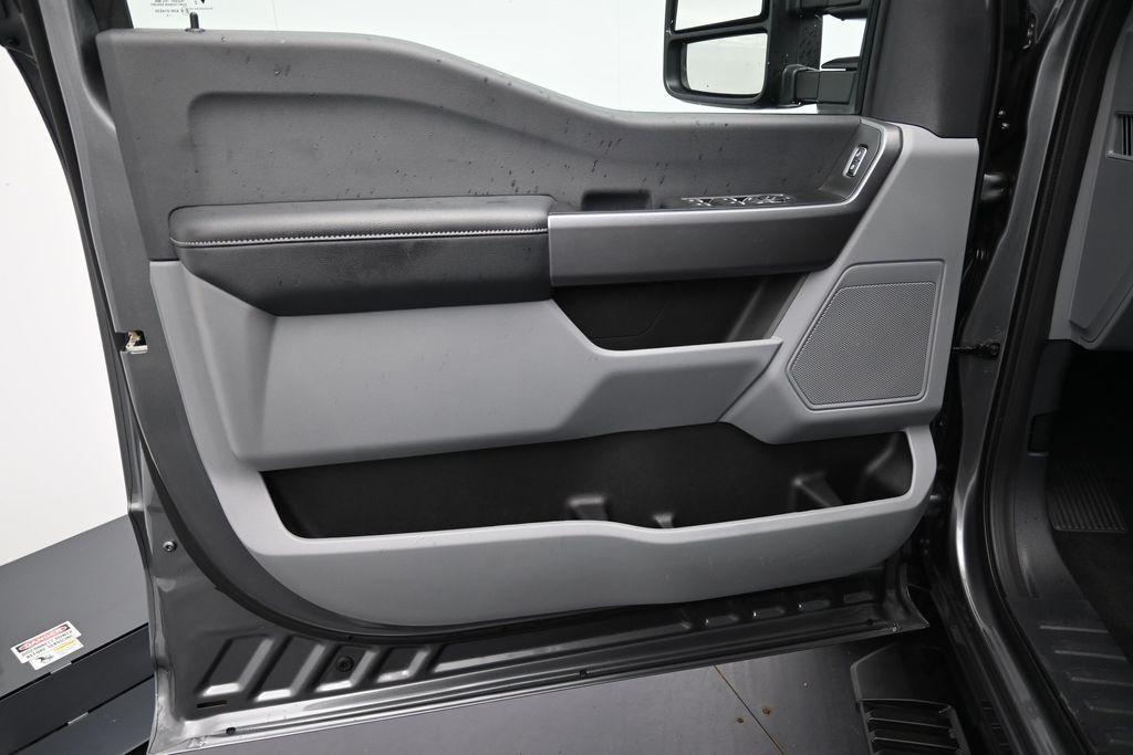 used 2025 Ford F-250 car, priced at $56,000