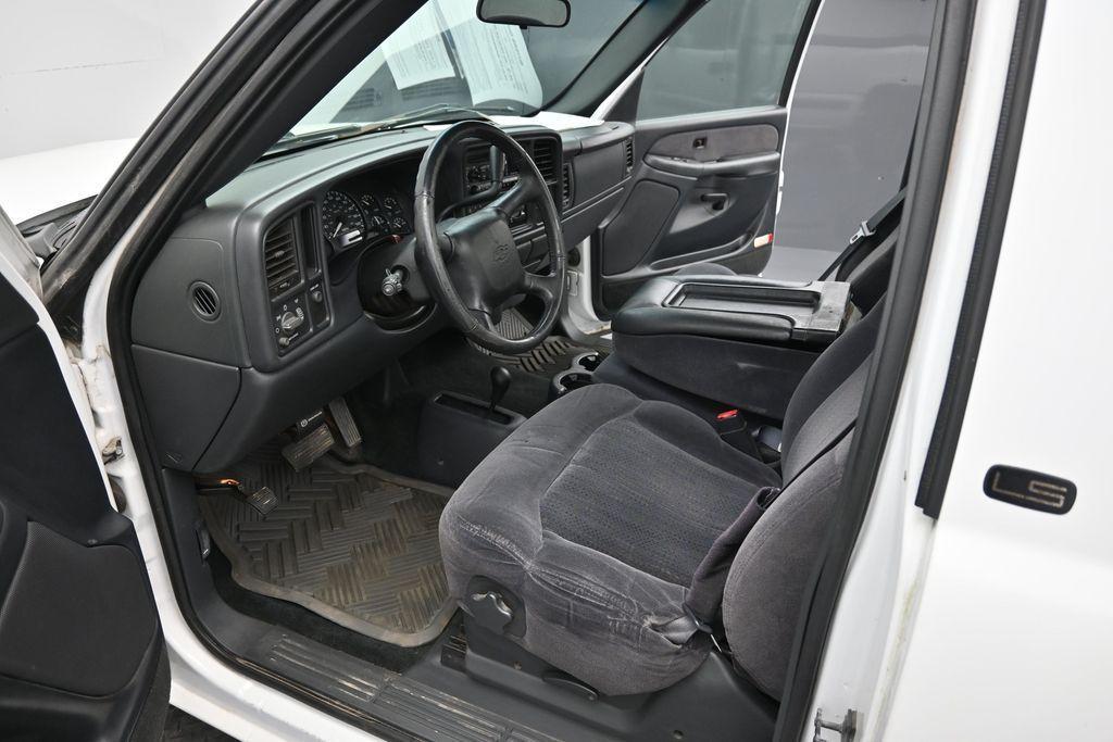 used 2002 Chevrolet Silverado 1500 car, priced at $7,500