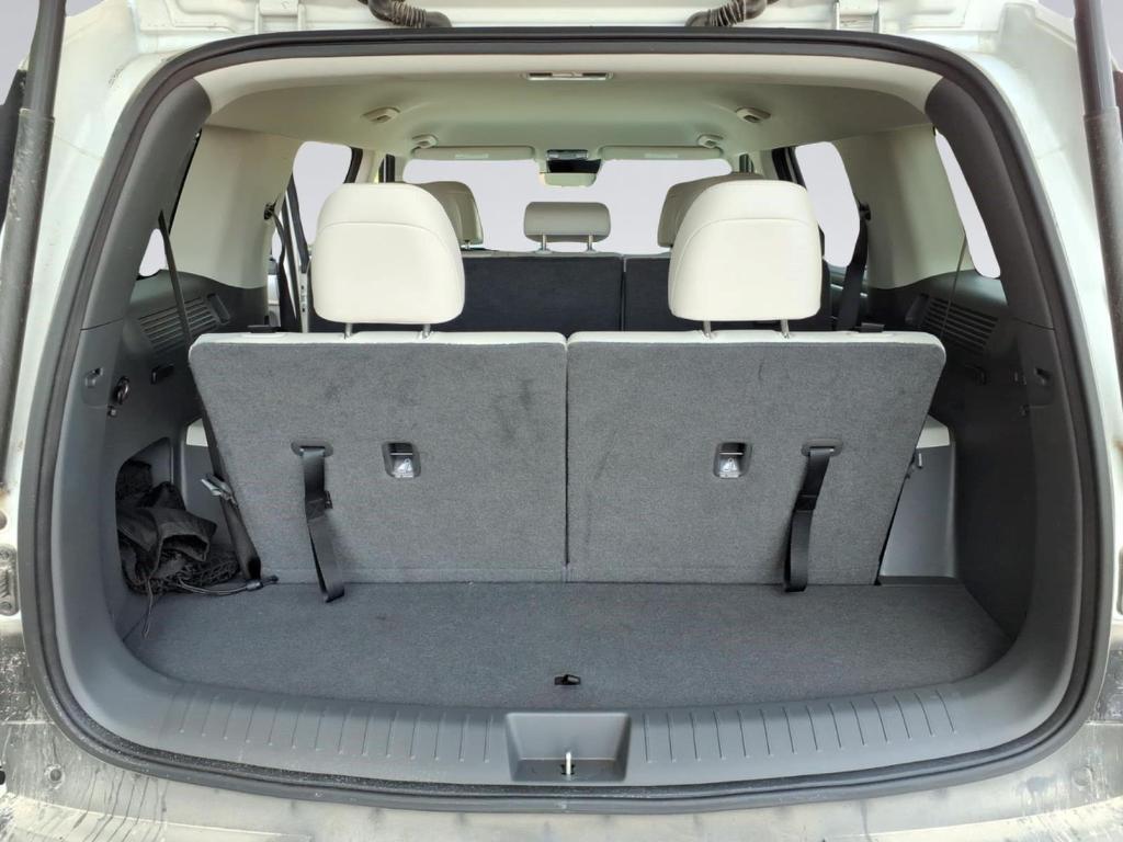 used 2025 Hyundai Santa Fe car, priced at $30,651