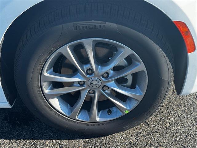 new 2026 Chrysler Pacifica car, priced at $44,898