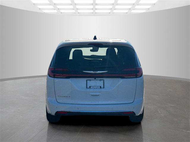 new 2026 Chrysler Pacifica car, priced at $44,898