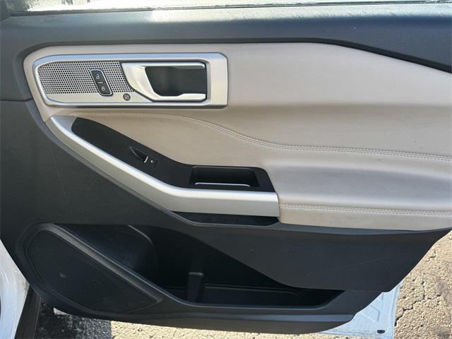 used 2024 Ford Explorer car, priced at $29,989