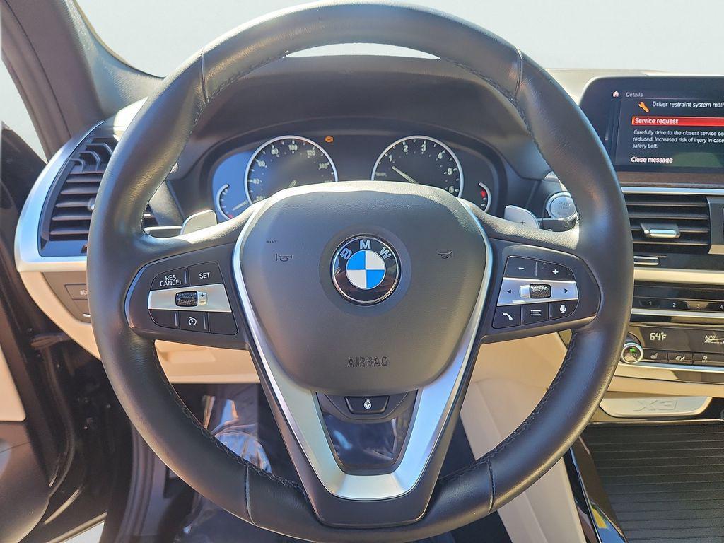 BMW X3 view 32