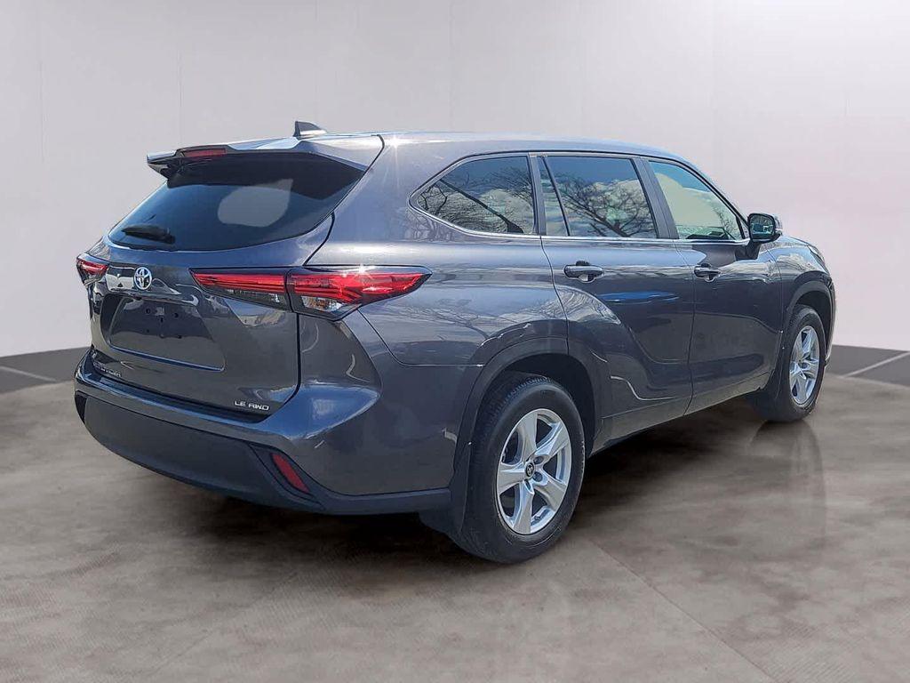used 2023 Toyota Highlander car, priced at $35,549