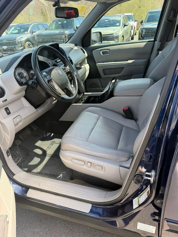 used 2015 Honda Pilot car, priced at $13,987