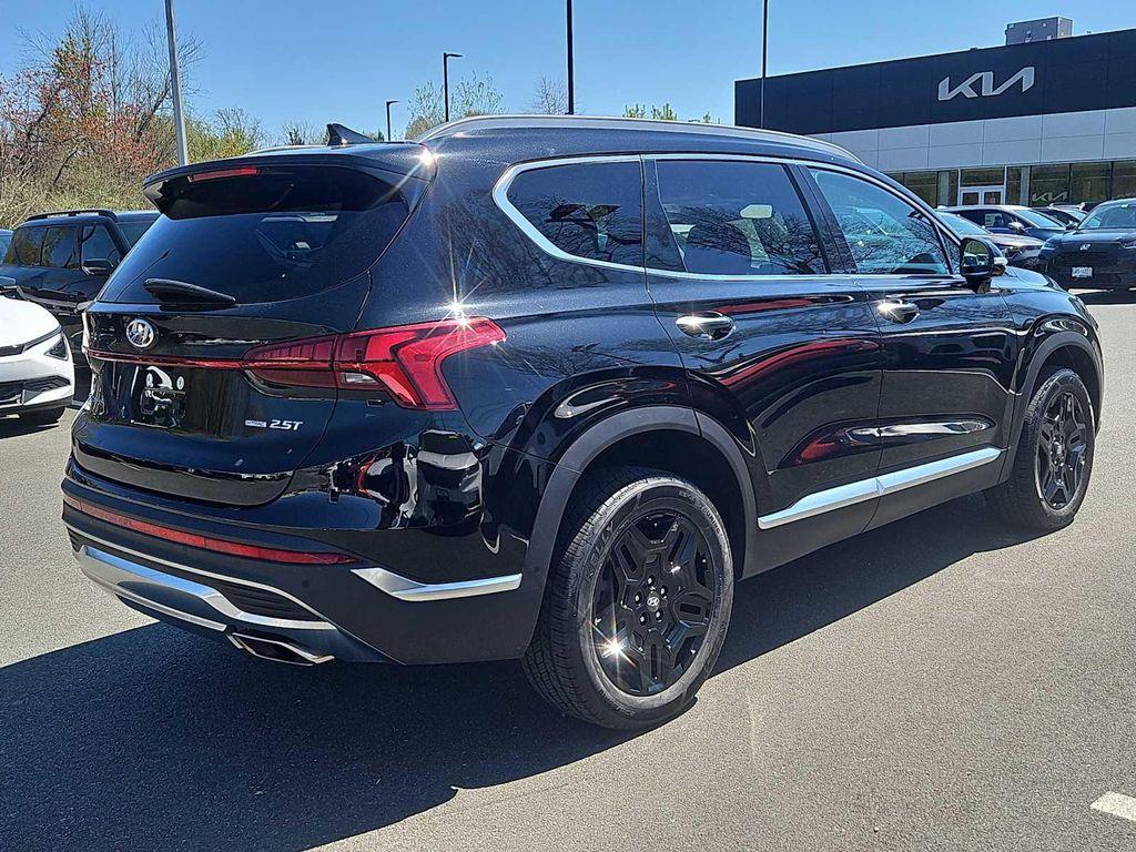 used 2022 Hyundai Santa Fe car, priced at $24,987