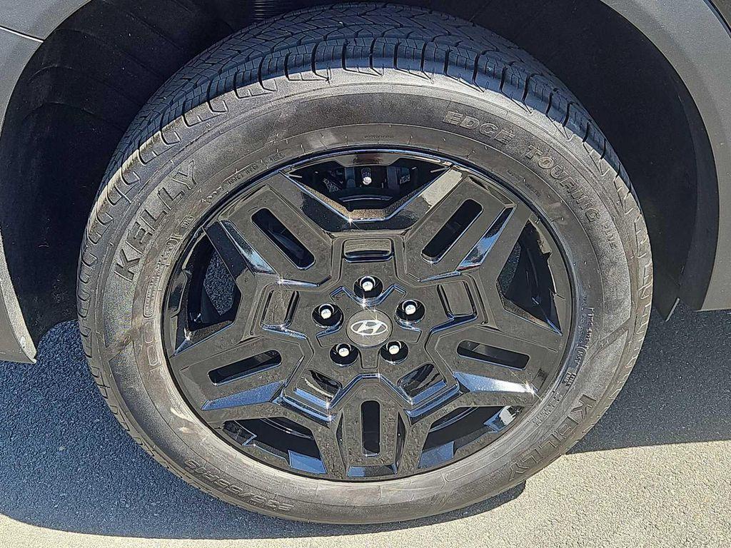 used 2022 Hyundai Santa Fe car, priced at $24,987