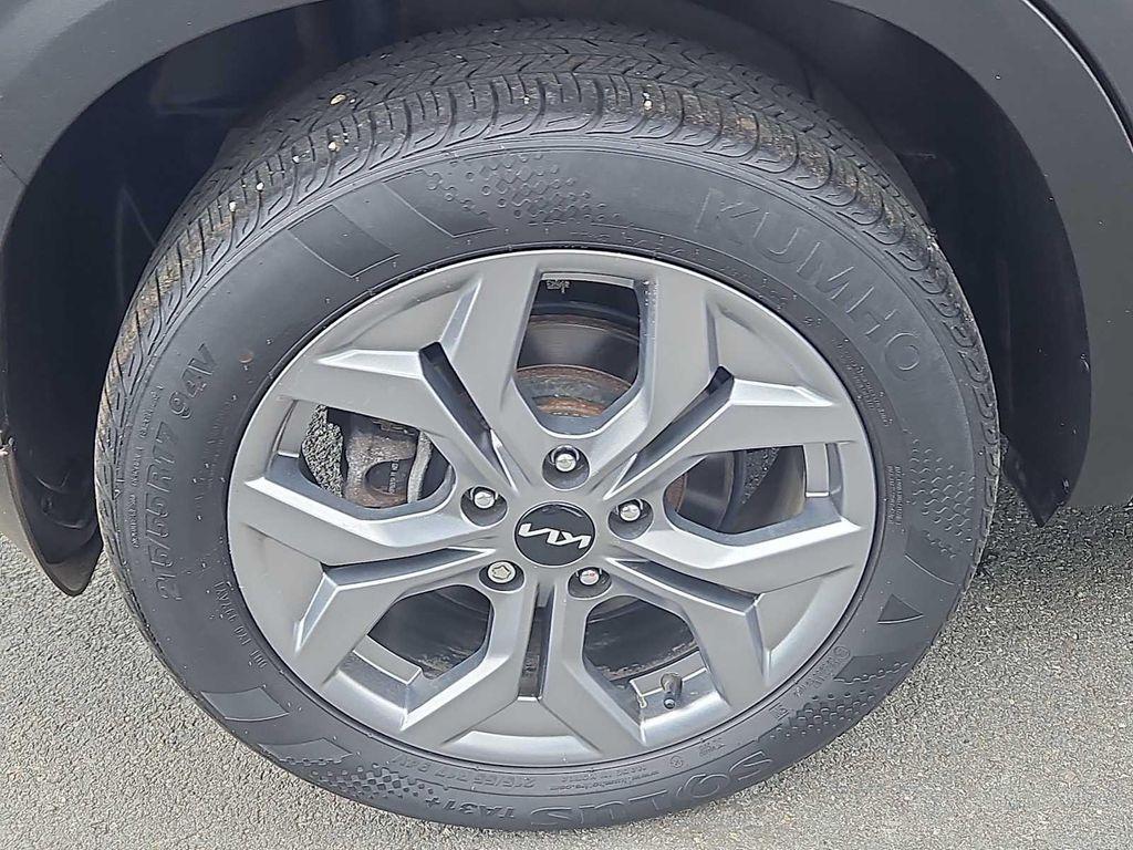 used 2024 Kia Seltos car, priced at $20,987