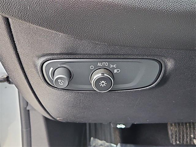 used 2018 Chevrolet Equinox car, priced at $10,987