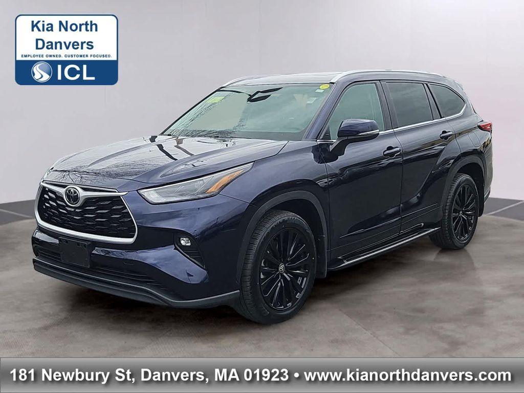 used 2022 Toyota Highlander car, priced at $36,649