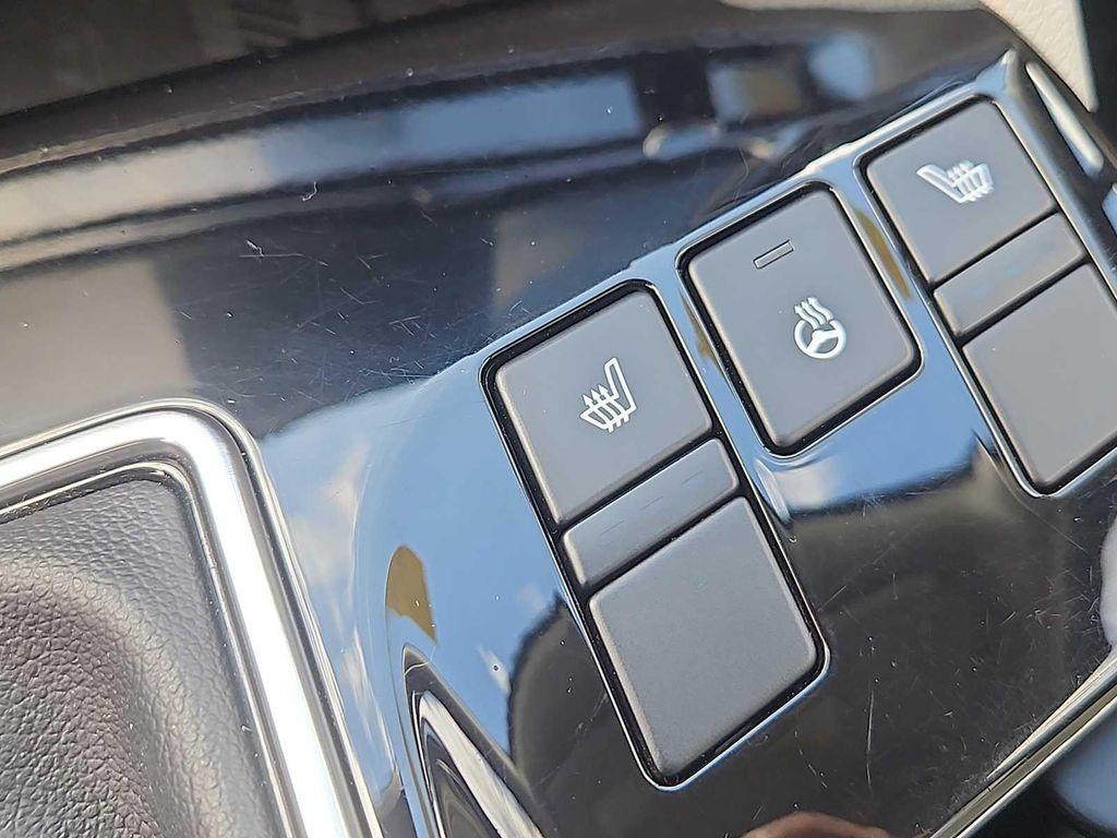 used 2023 Kia Sportage car, priced at $25,985