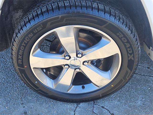 used 2016 Jeep Grand Cherokee car, priced at $14,987