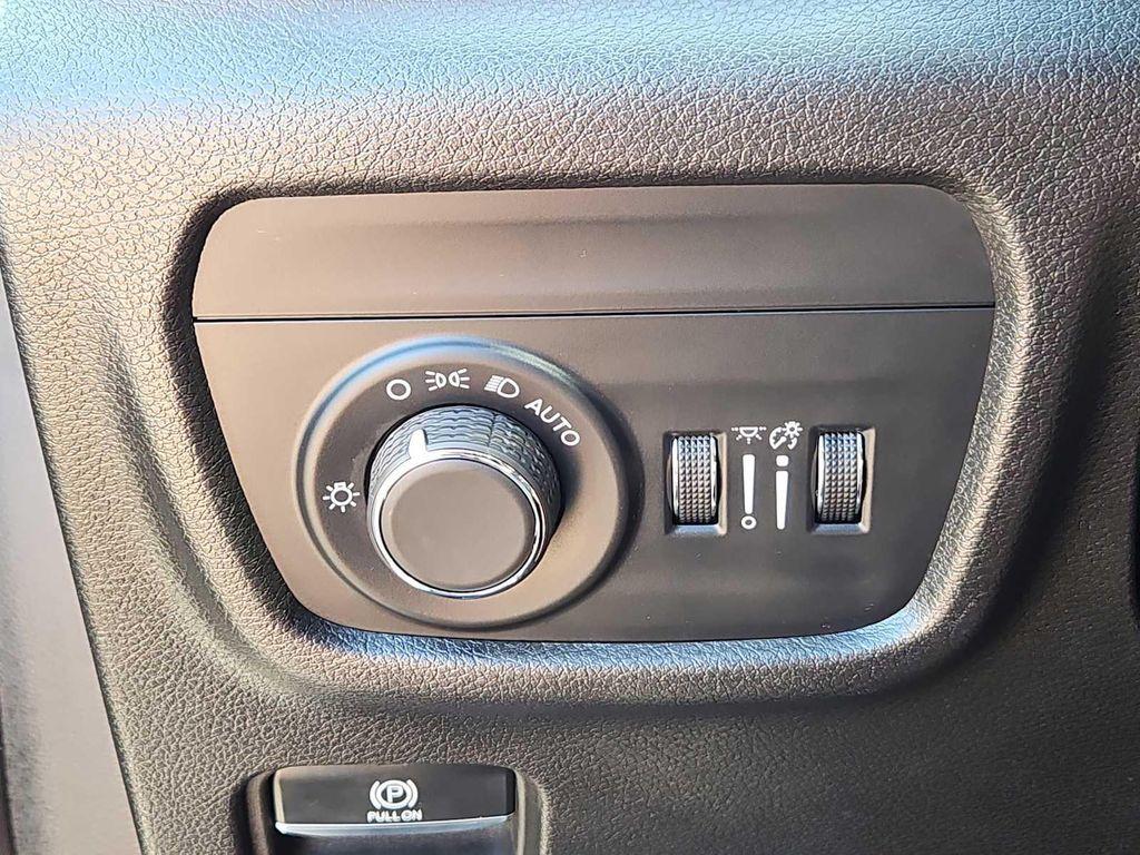used 2023 Jeep Grand Cherokee car, priced at $32,847