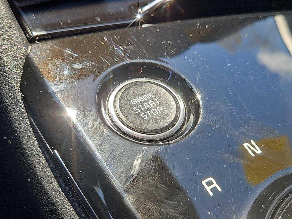 used 2023 Kia Sportage Hybrid car, priced at $27,997