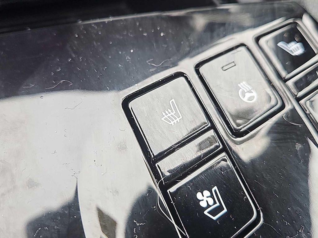 used 2023 Kia Sportage Hybrid car, priced at $27,987