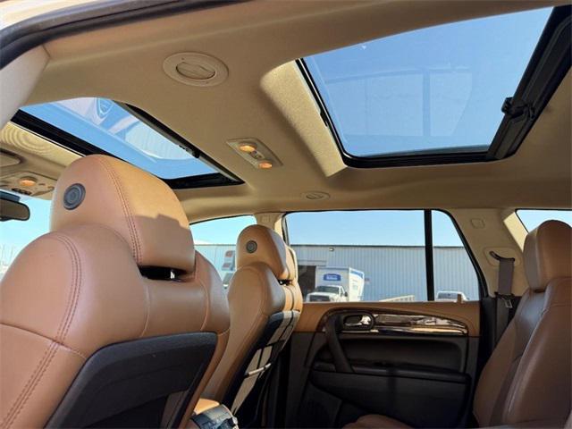 used 2014 Buick Enclave car, priced at $9,000