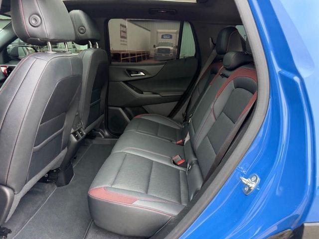 used 2025 Chevrolet Equinox car, priced at $29,491