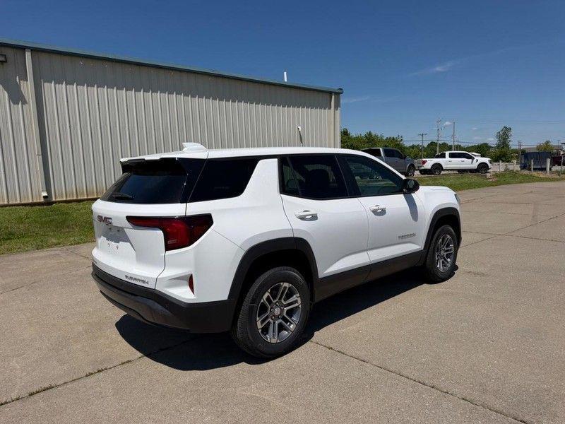 new 2026 GMC Terrain car, priced at $30,305