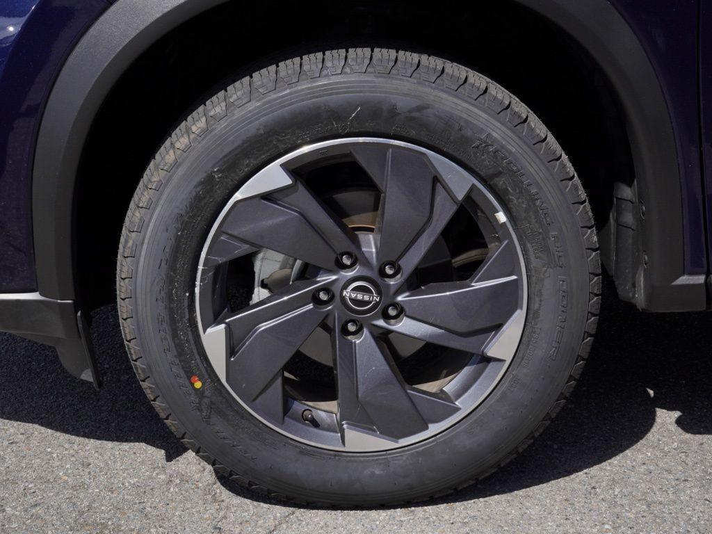 used 2025 Nissan Rogue car, priced at $23,598