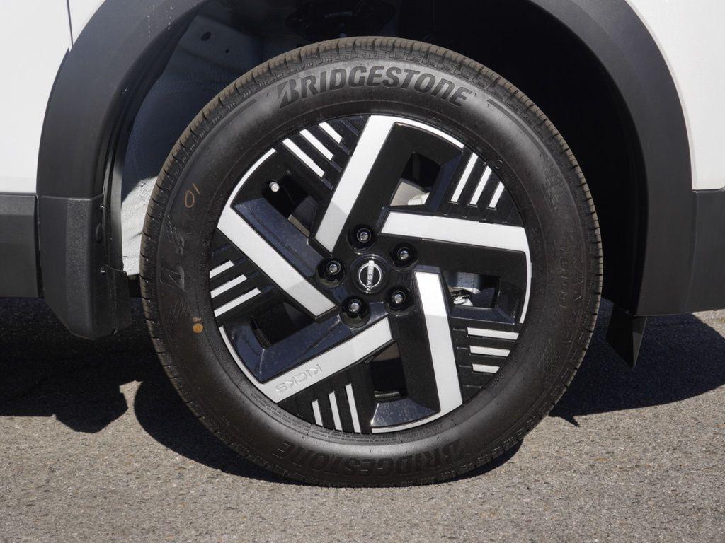 new 2026 Nissan Kicks car, priced at $24,212