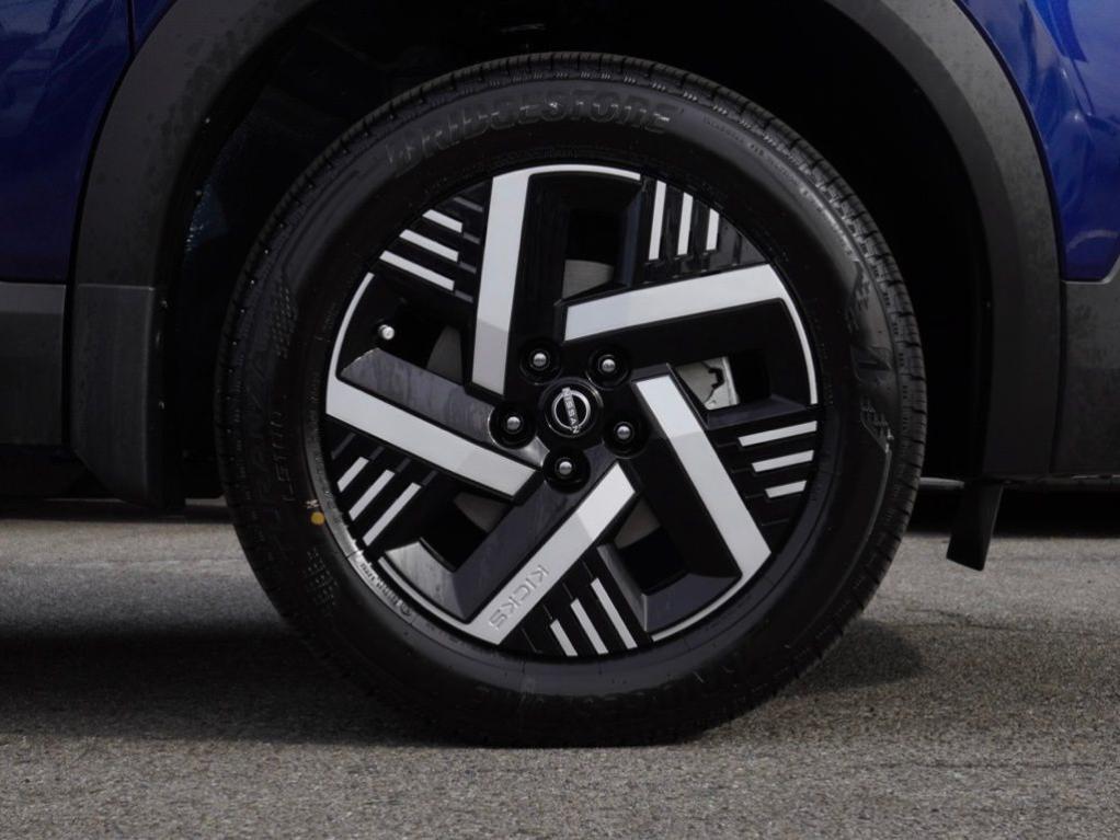 new 2026 Nissan Kicks car, priced at $705,604