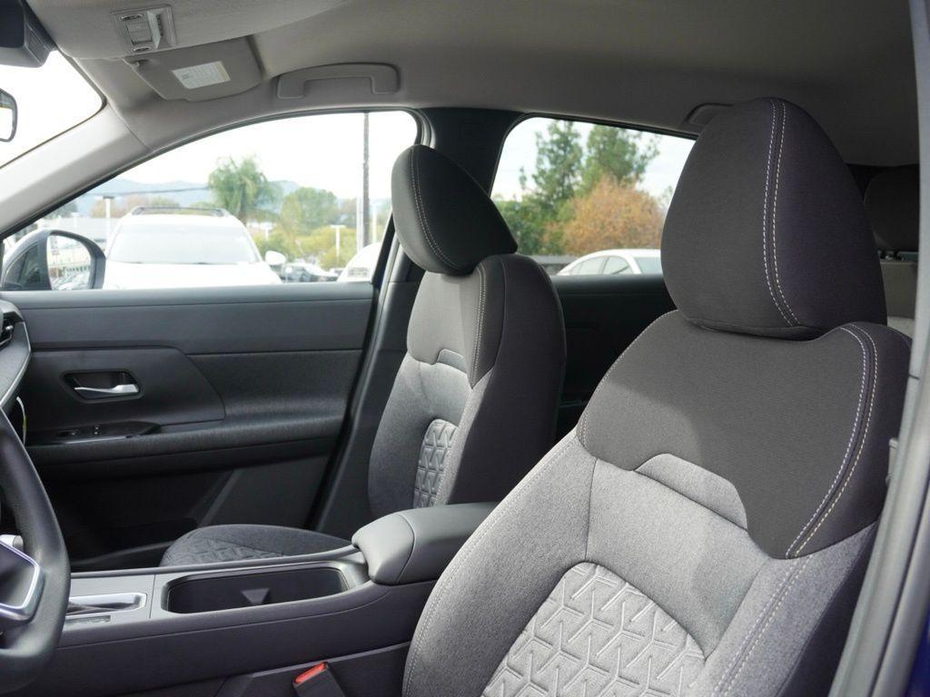 new 2026 Nissan Kicks car, priced at $705,604