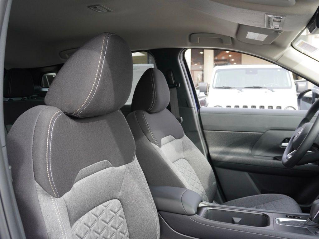 new 2026 Nissan Kicks car, priced at $705,604