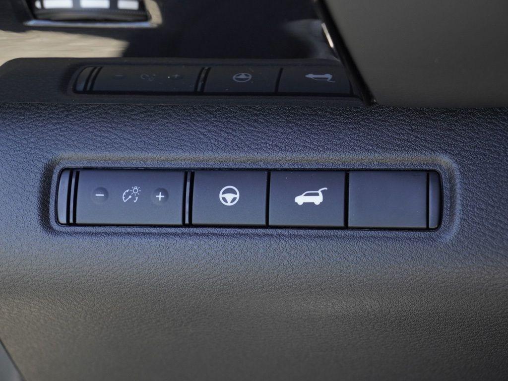 new 2026 Nissan Pathfinder car, priced at $36,191