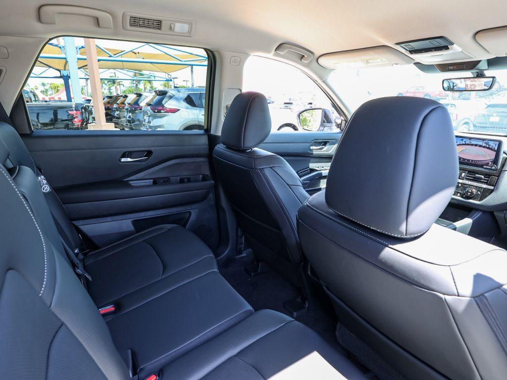 new 2026 Nissan Pathfinder car, priced at $41,760