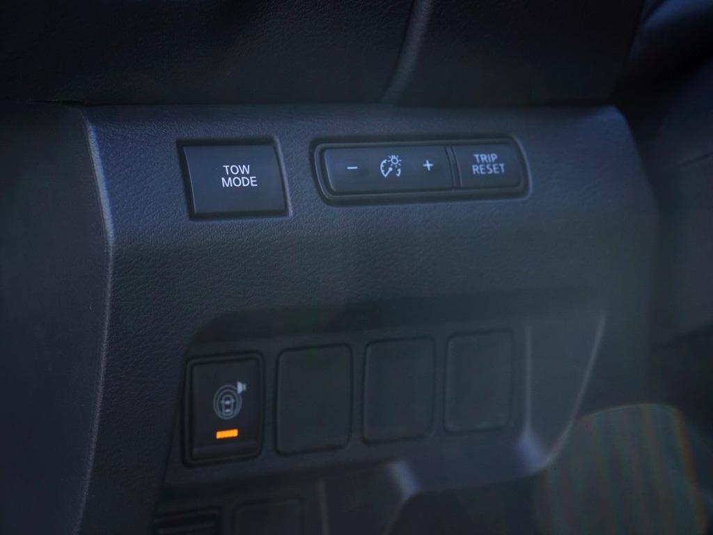 new 2026 Nissan Frontier car, priced at $37,137