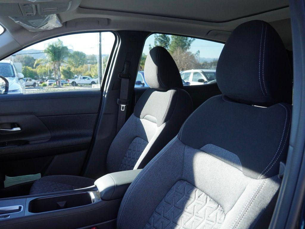 new 2026 Nissan Kicks car, priced at $600,290