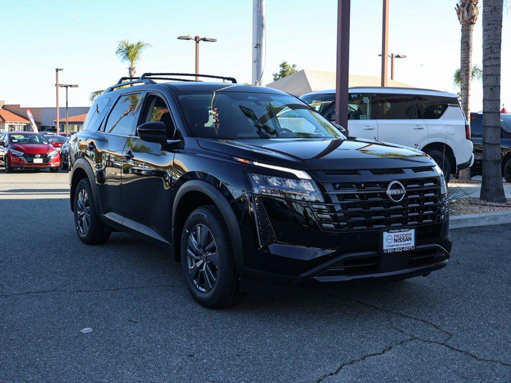 new 2026 Nissan Pathfinder car, priced at $39,010