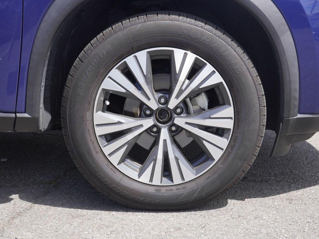 used 2023 Nissan Rogue car, priced at $18,033