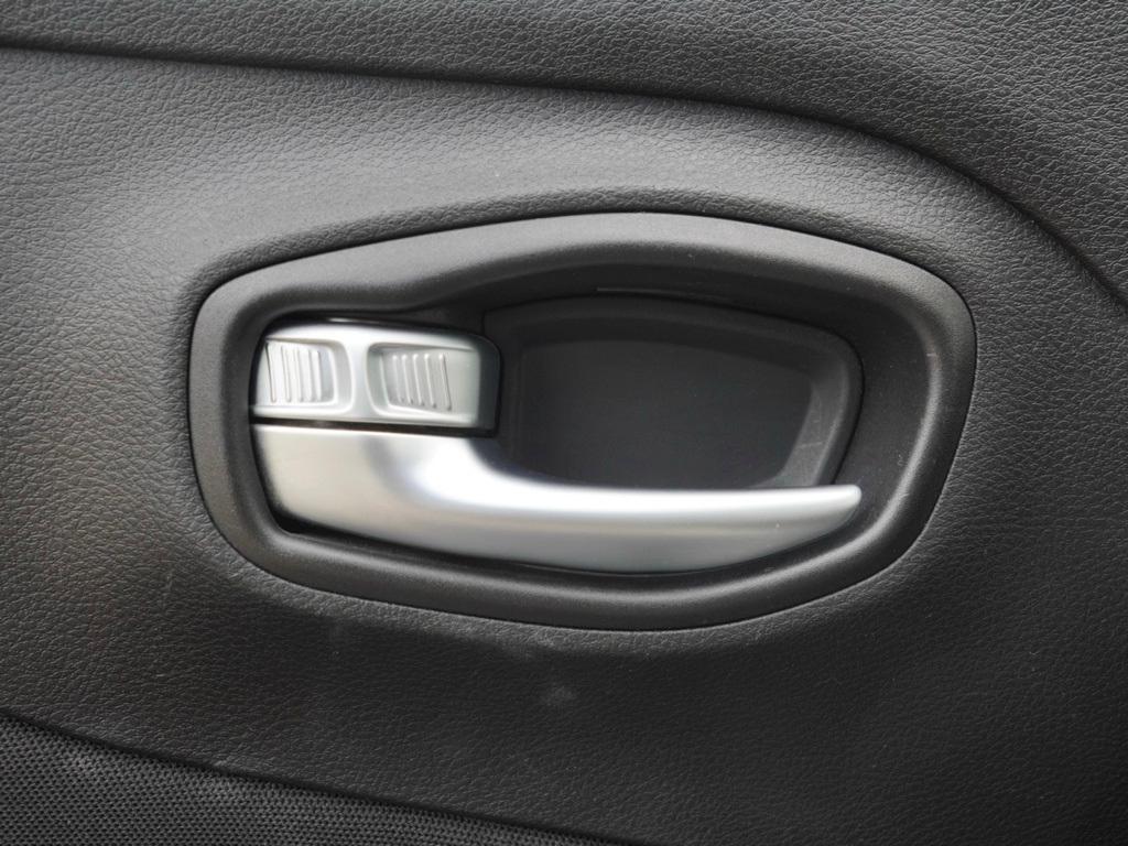 used 2021 Jeep Renegade car, priced at $15,254