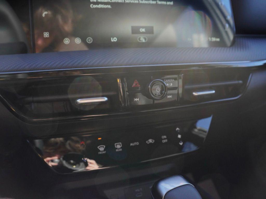 new 2026 Nissan Kicks car, priced at $890,162