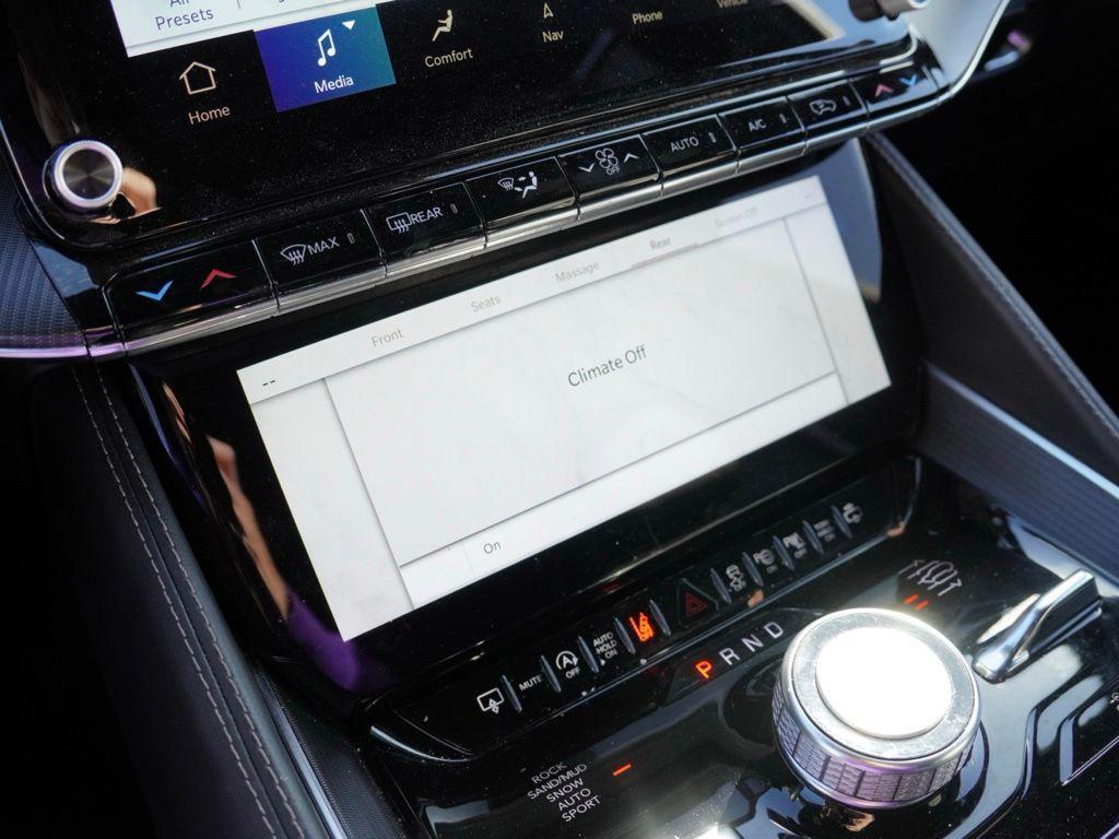 used 2024 Jeep Grand Wagoneer L car, priced at $50,513