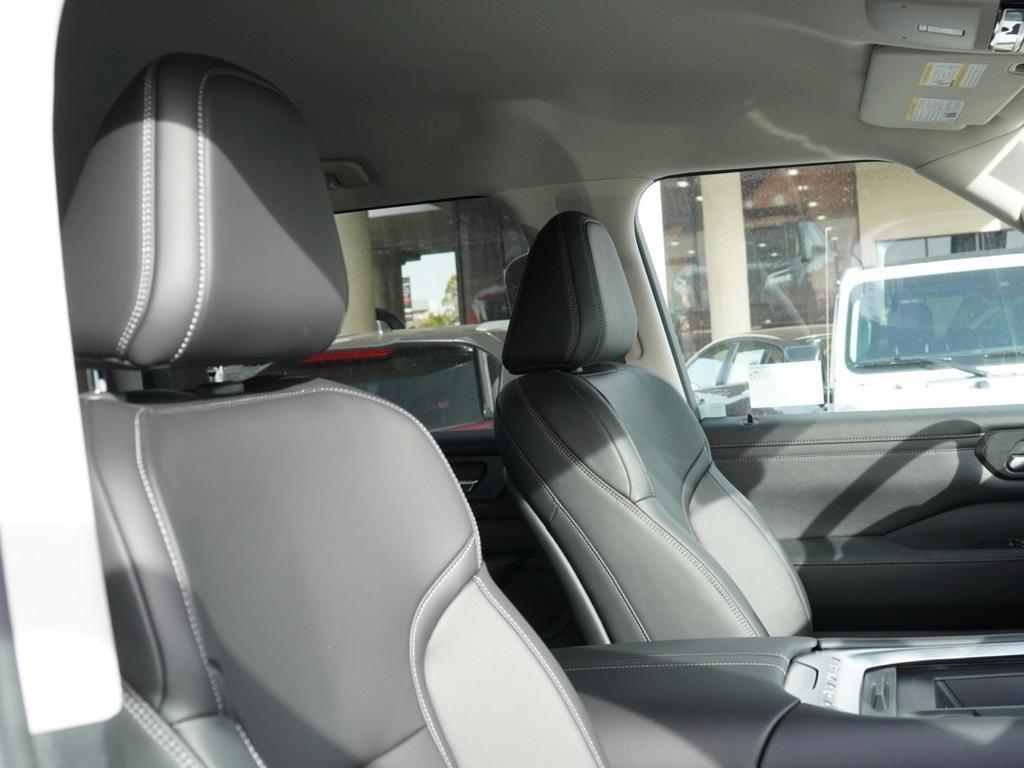 new 2026 Nissan Armada car, priced at $57,780